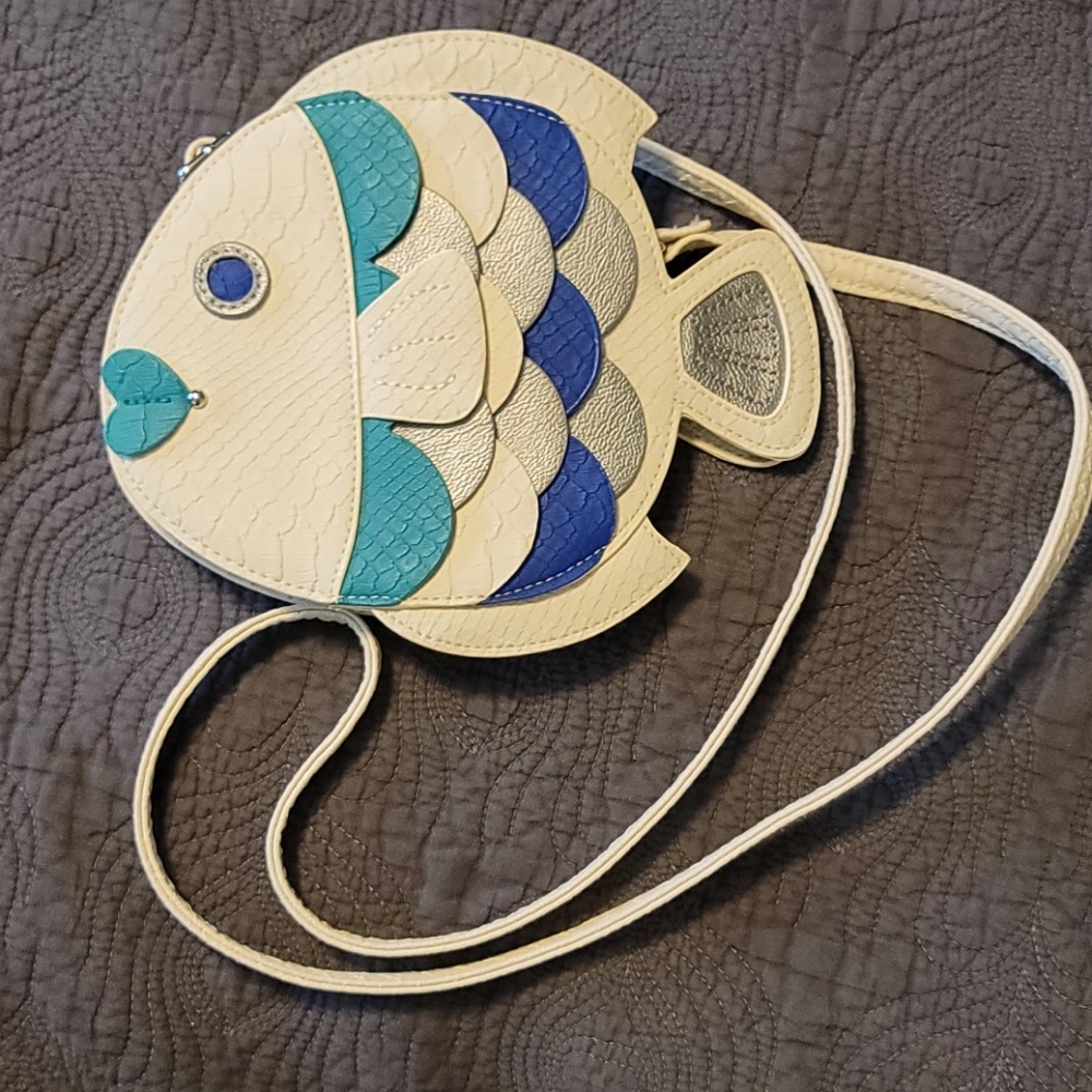 Kitschy Novelty Fish Purse